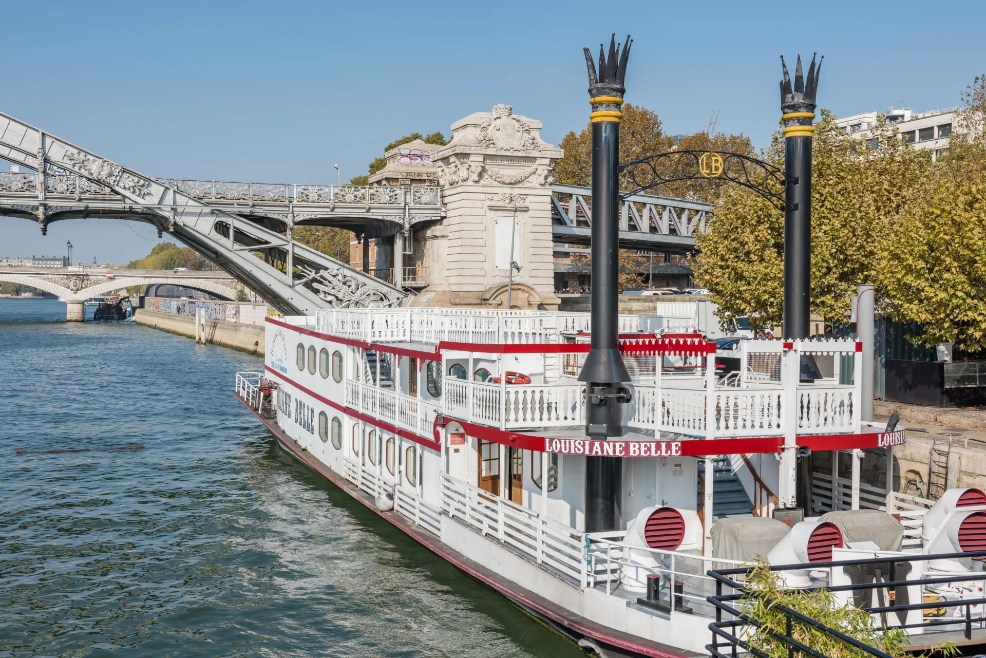 Top 10 des péniches atypiques à Paris