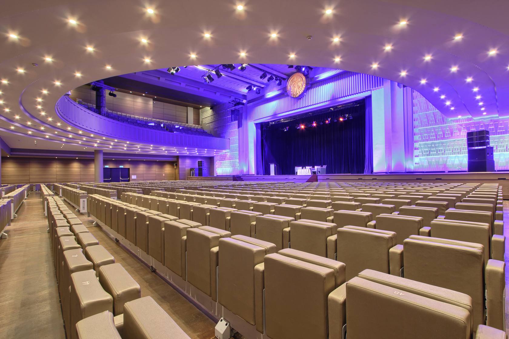 Top 5 des lieux grande capacité à Paris pour organiser un séminaire ou une convention