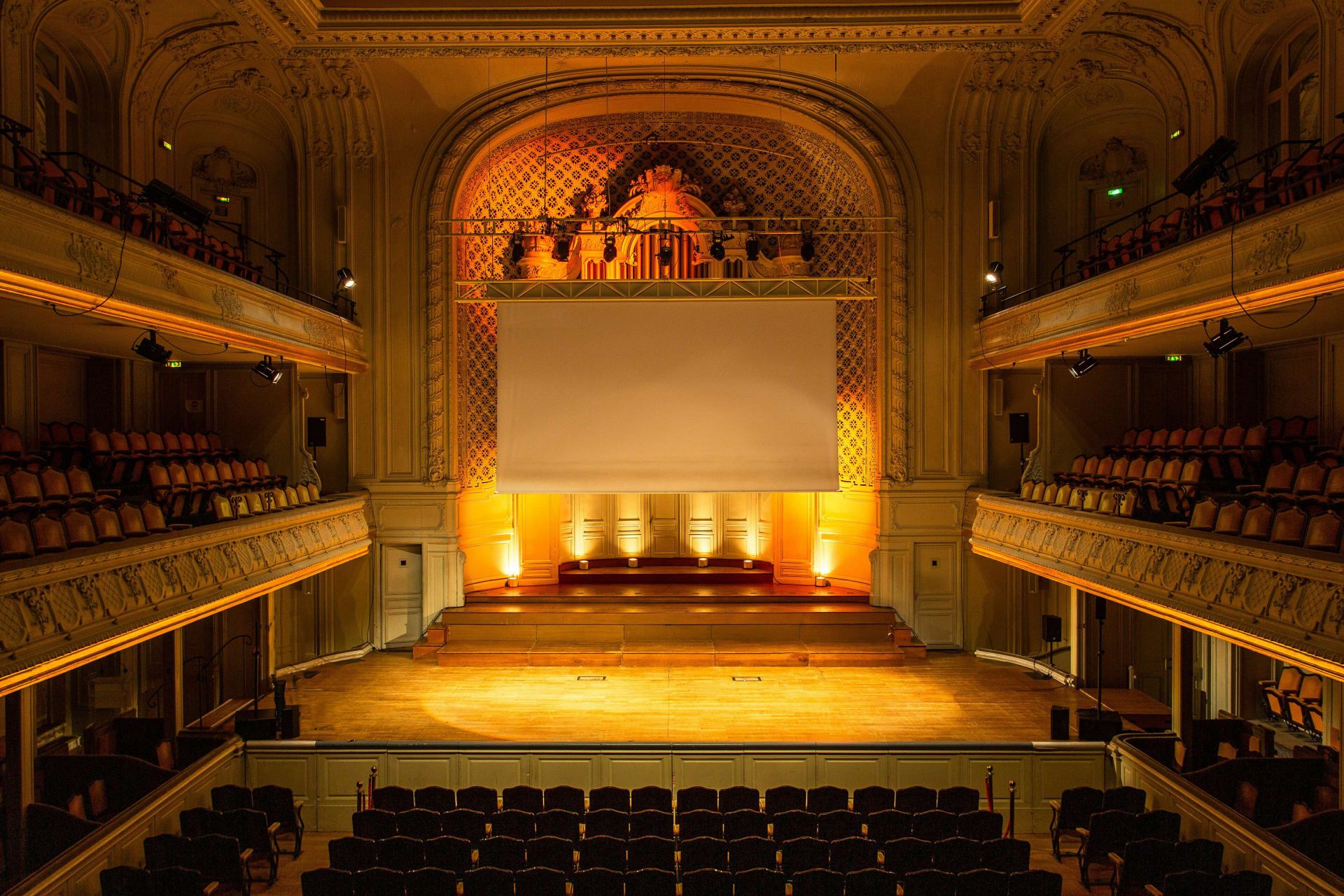 Top 5 des salles de spectacle mythiques à Paris pour un évènement d'entreprise