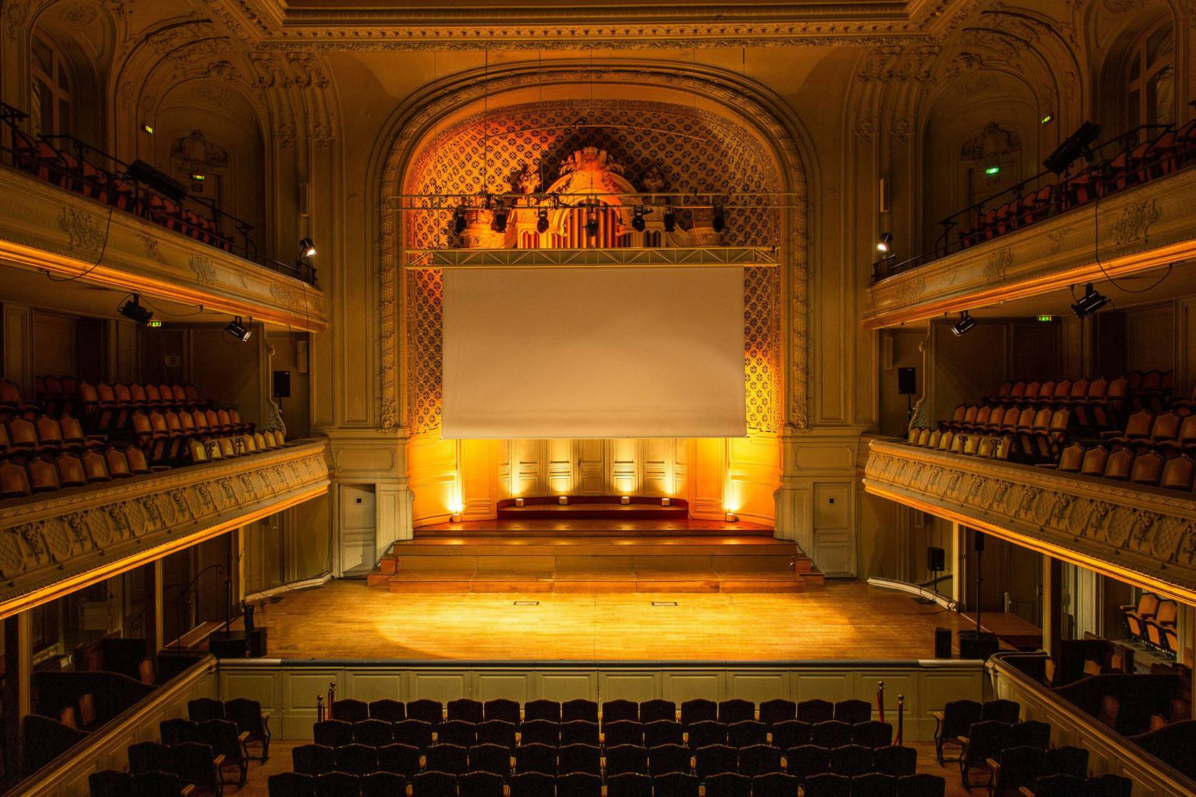Top 5 des salles de spectacle mythiques à Paris pour un évènement d'entreprise