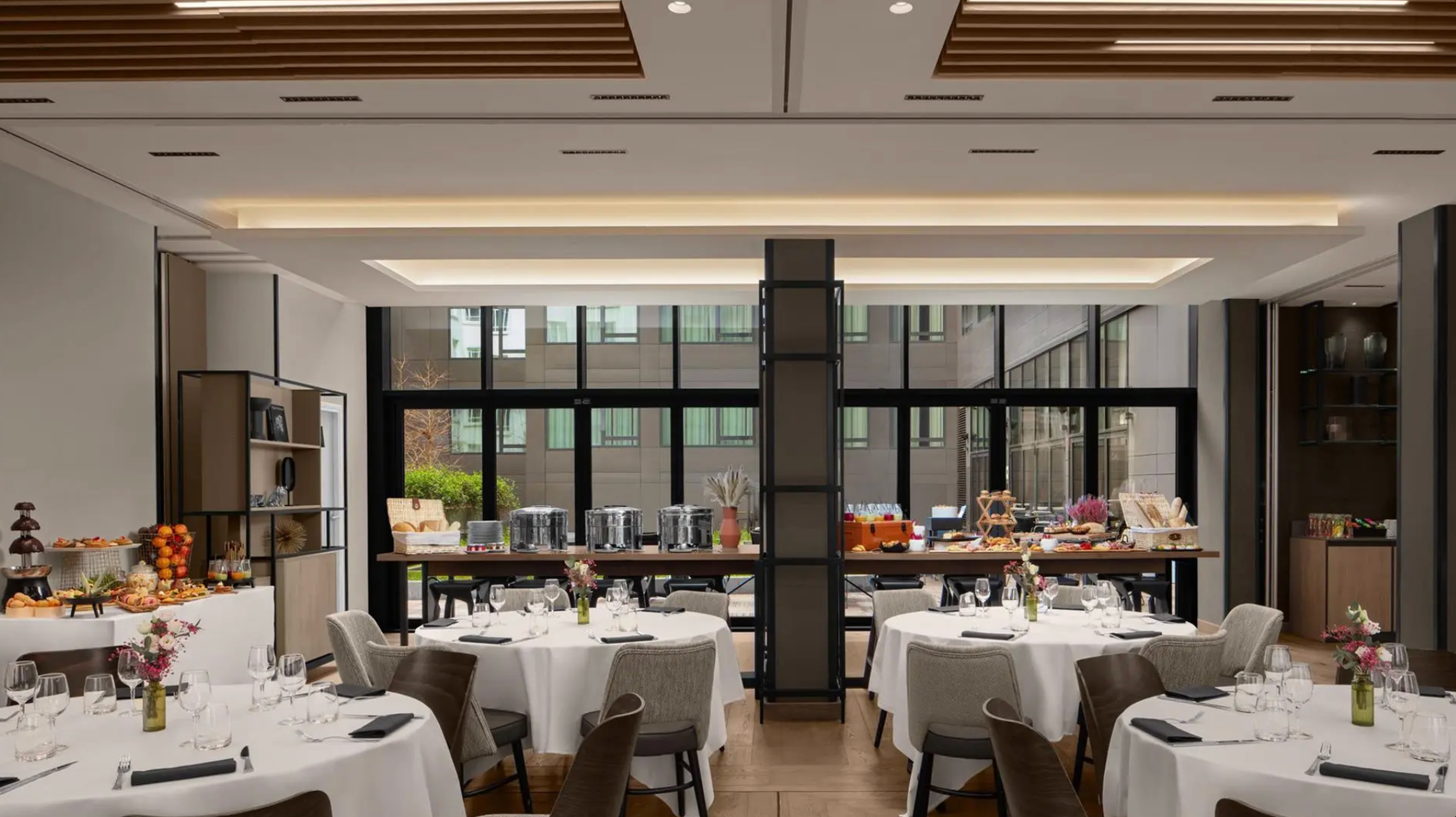 Courtyard by Marriott Porte de Versailles - Photo 4