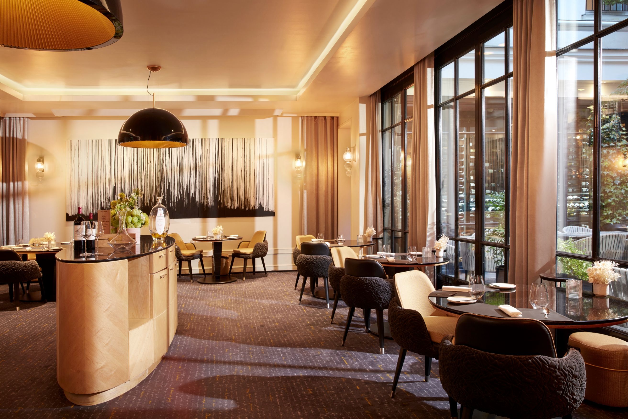 Hôtel Burgundy ***** - Photo 1