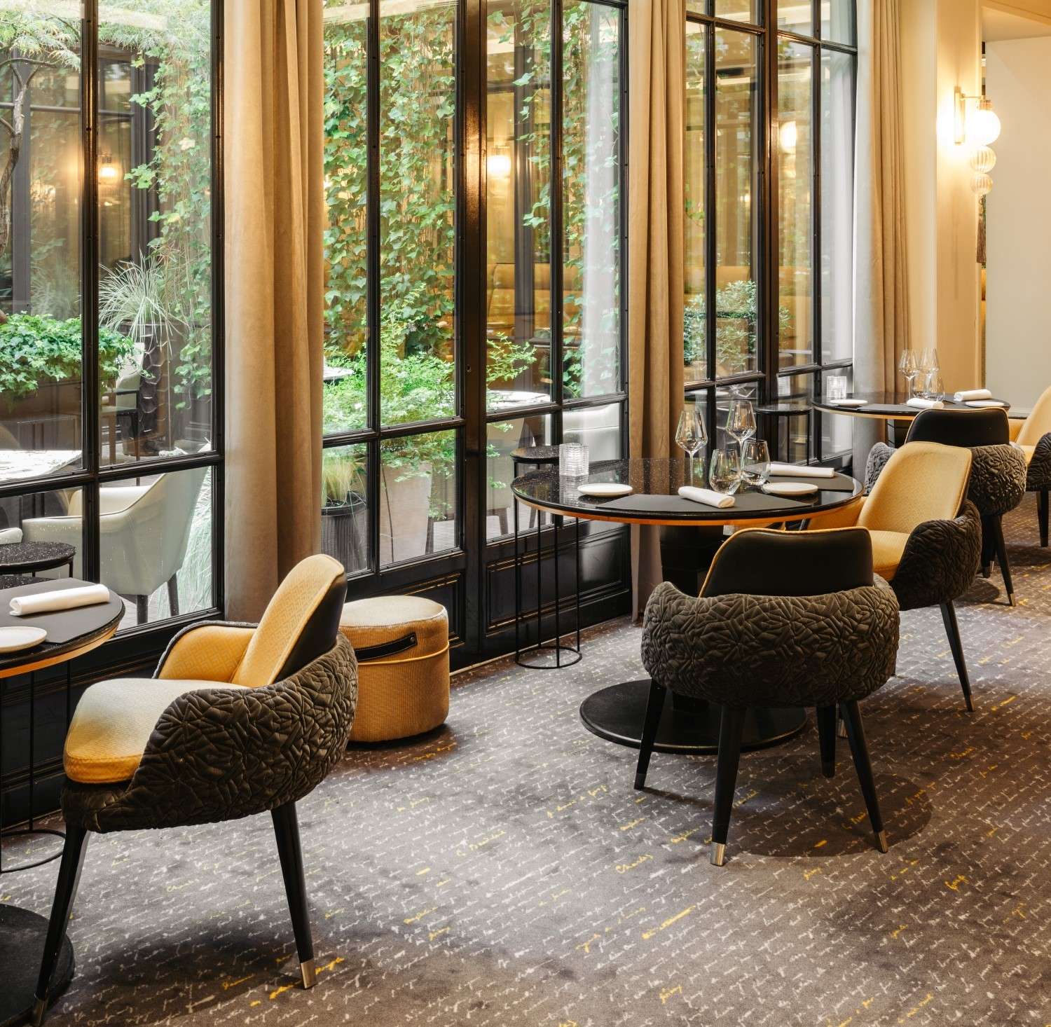 Hôtel Burgundy ***** - Photo 4