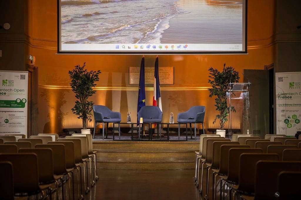 Hôtel de l'Industrie - Photo 2