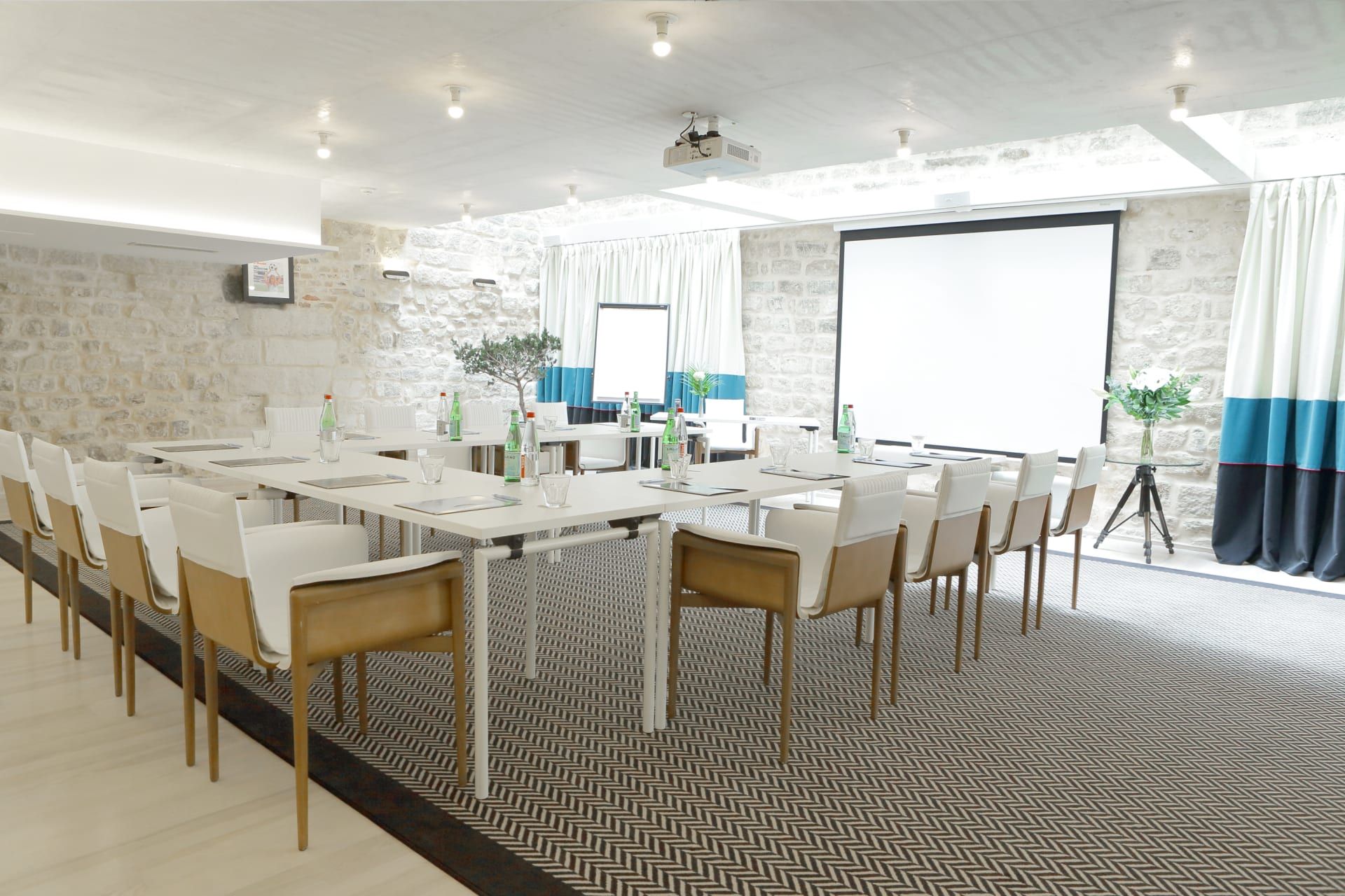 Hôtel Le 123 Sébastopol **** - Photo 1