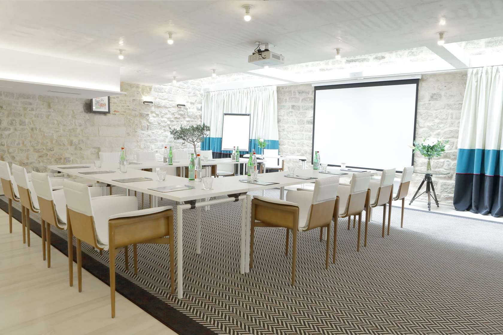 Hôtel Le 123 Sébastopol **** - Photo 1