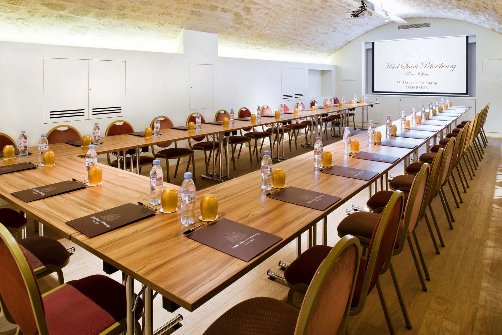 Hôtel Saint-Petersbourg *** - Photo 1
