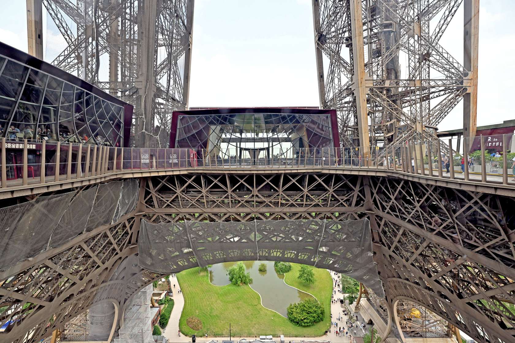 La Tour Eiffel - Salon Gustave Eiffel - Photo 1