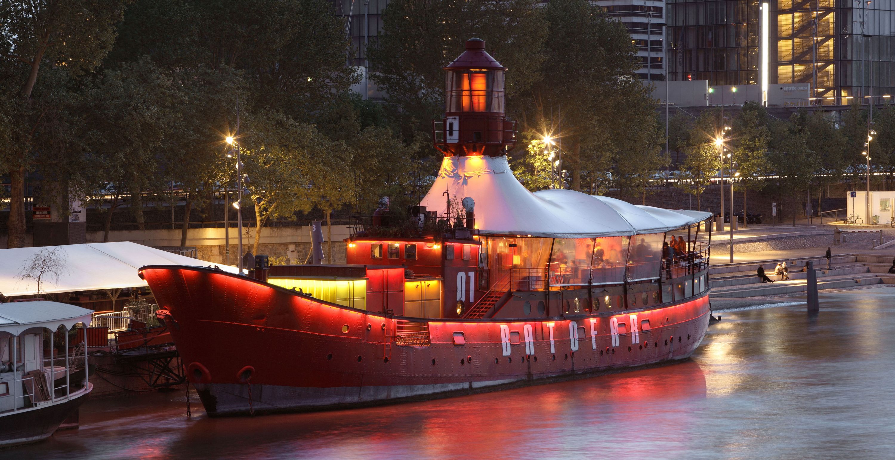 Le Bateau Phare