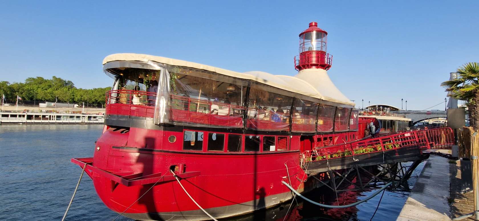 Le Bateau Phare - Photo 2