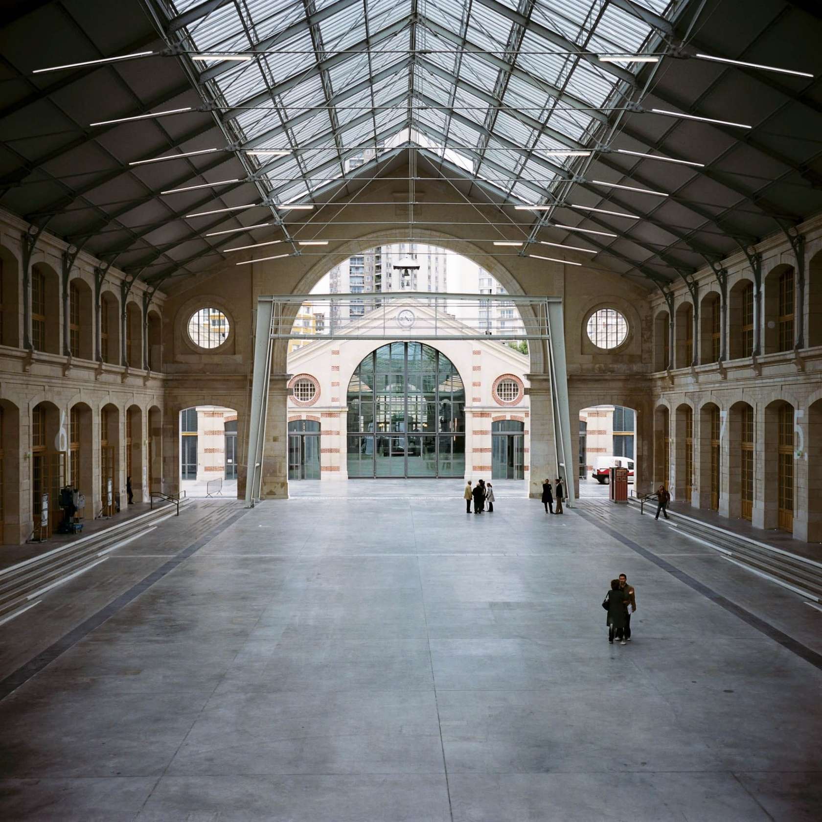 Le Centquatre - Photo 3