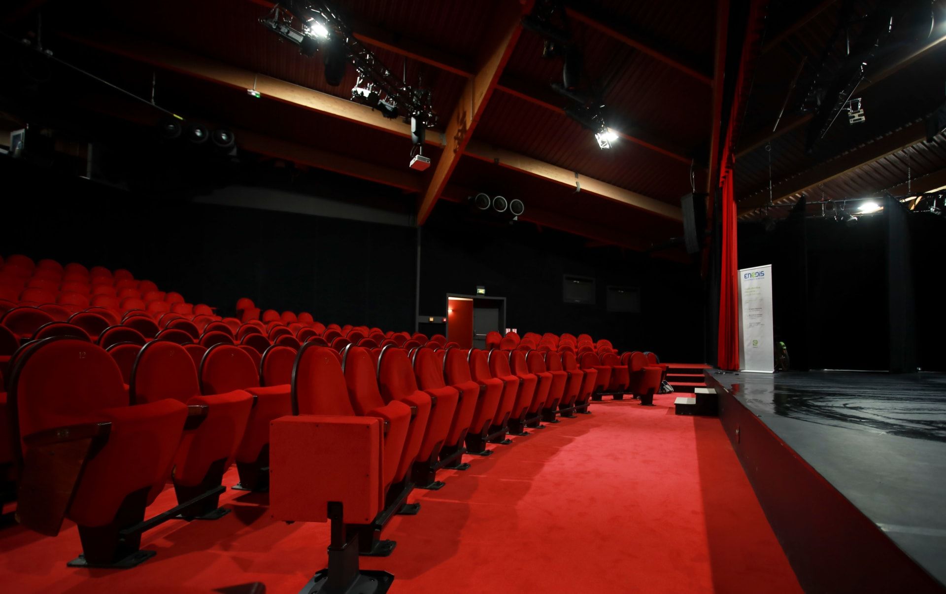 Le Théâtre Rouge - Photo 3