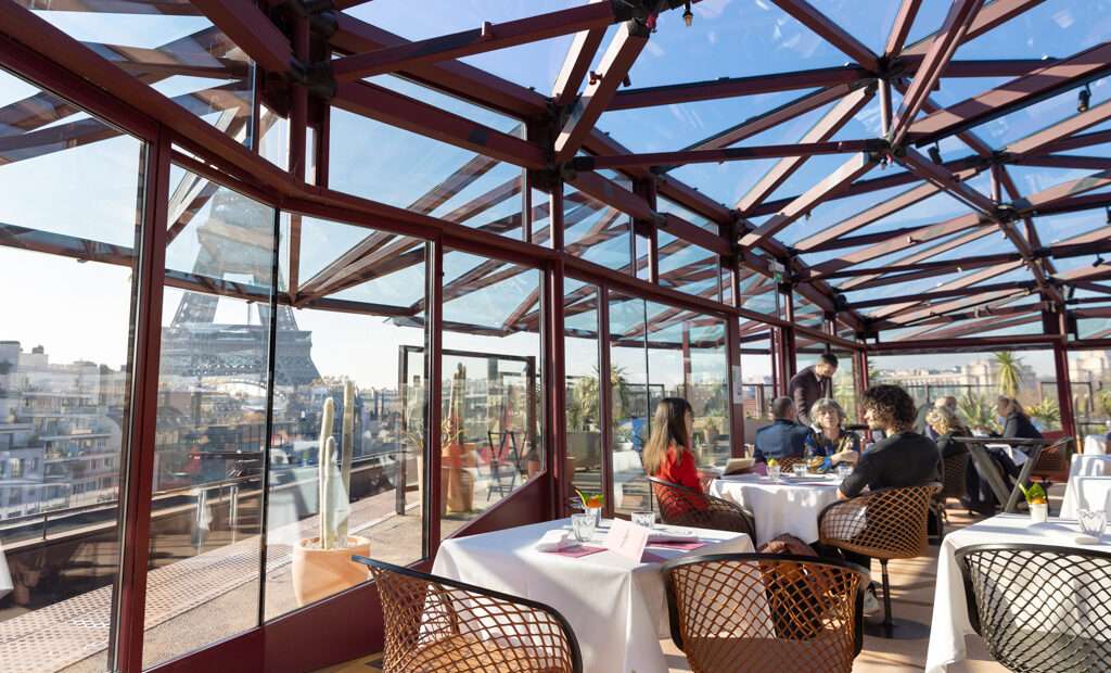 Les Ombres Restaurant - Photo 2
