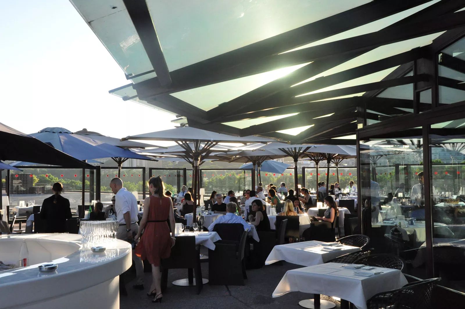 Les Ombres Restaurant - Photo 5