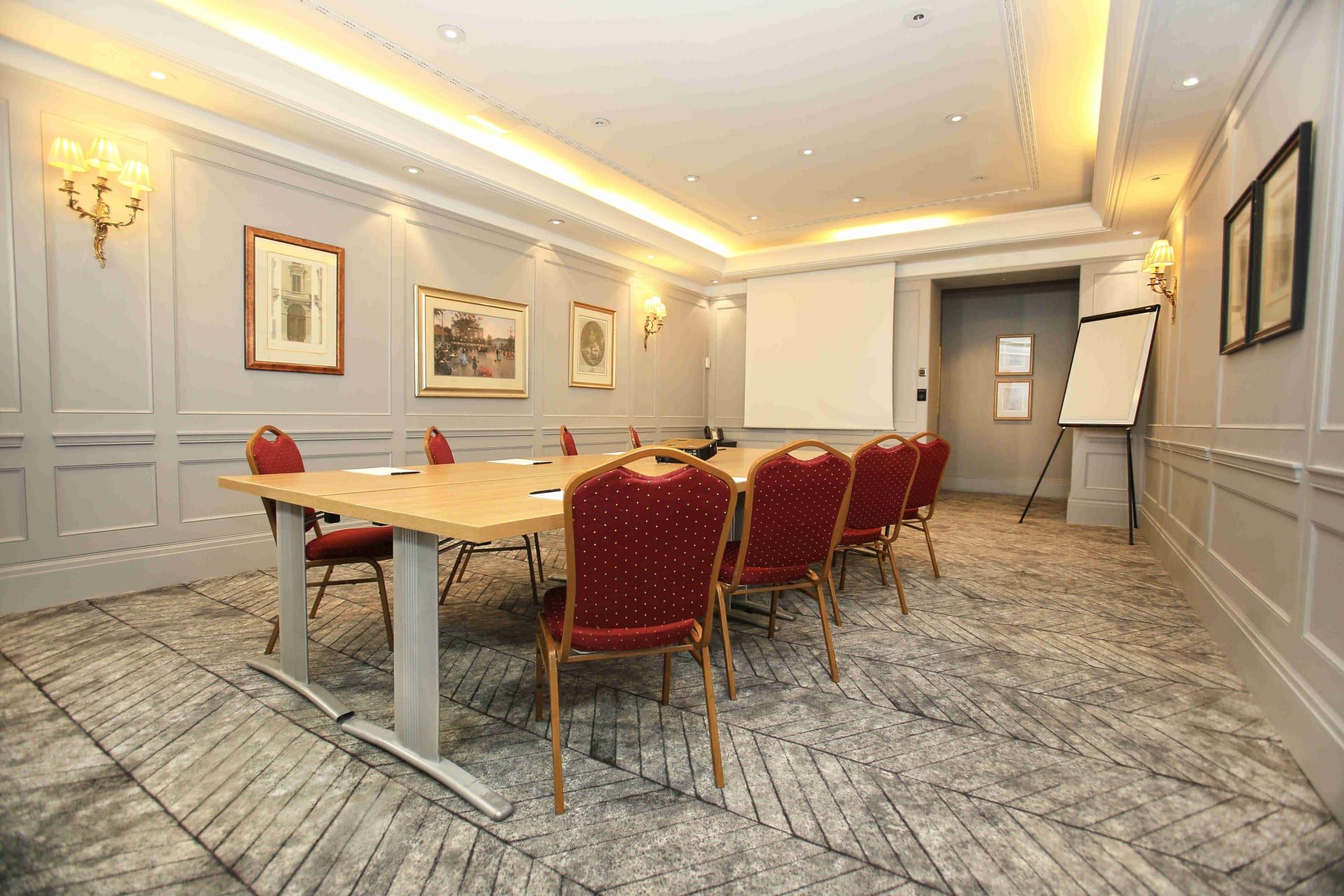 M Social Hotel - Photo 4