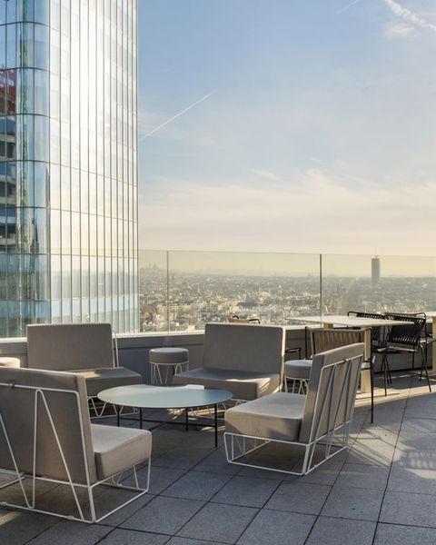 Melia la Defense - Skyline Bar