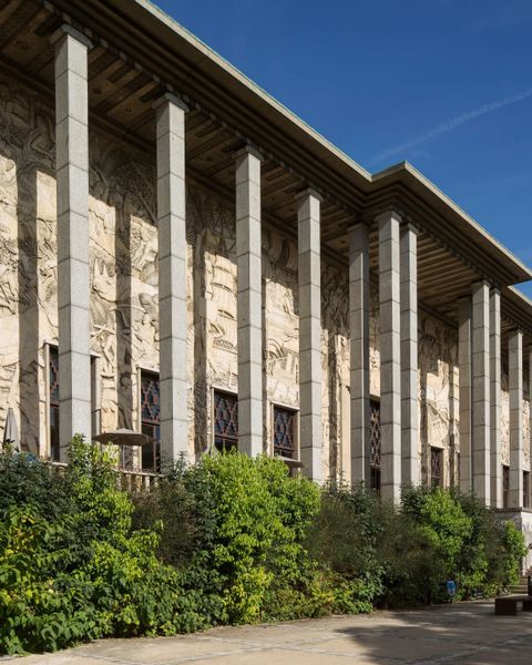 Palais de la Porte Dorée