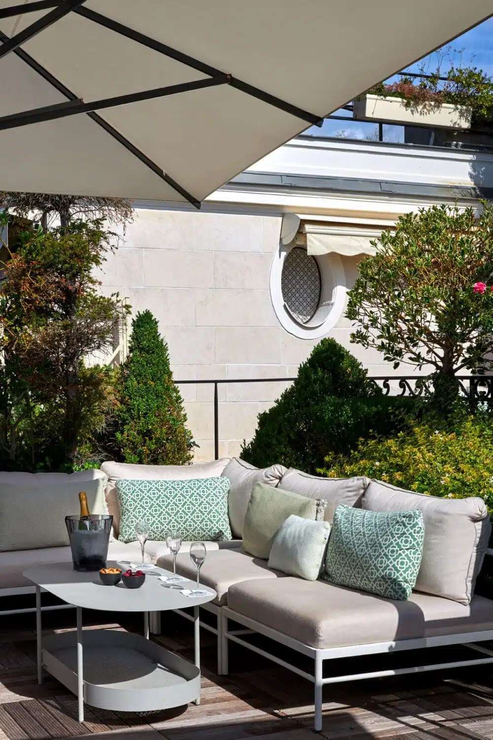 Hôtel Raphaël - Rooftop - Photo 2