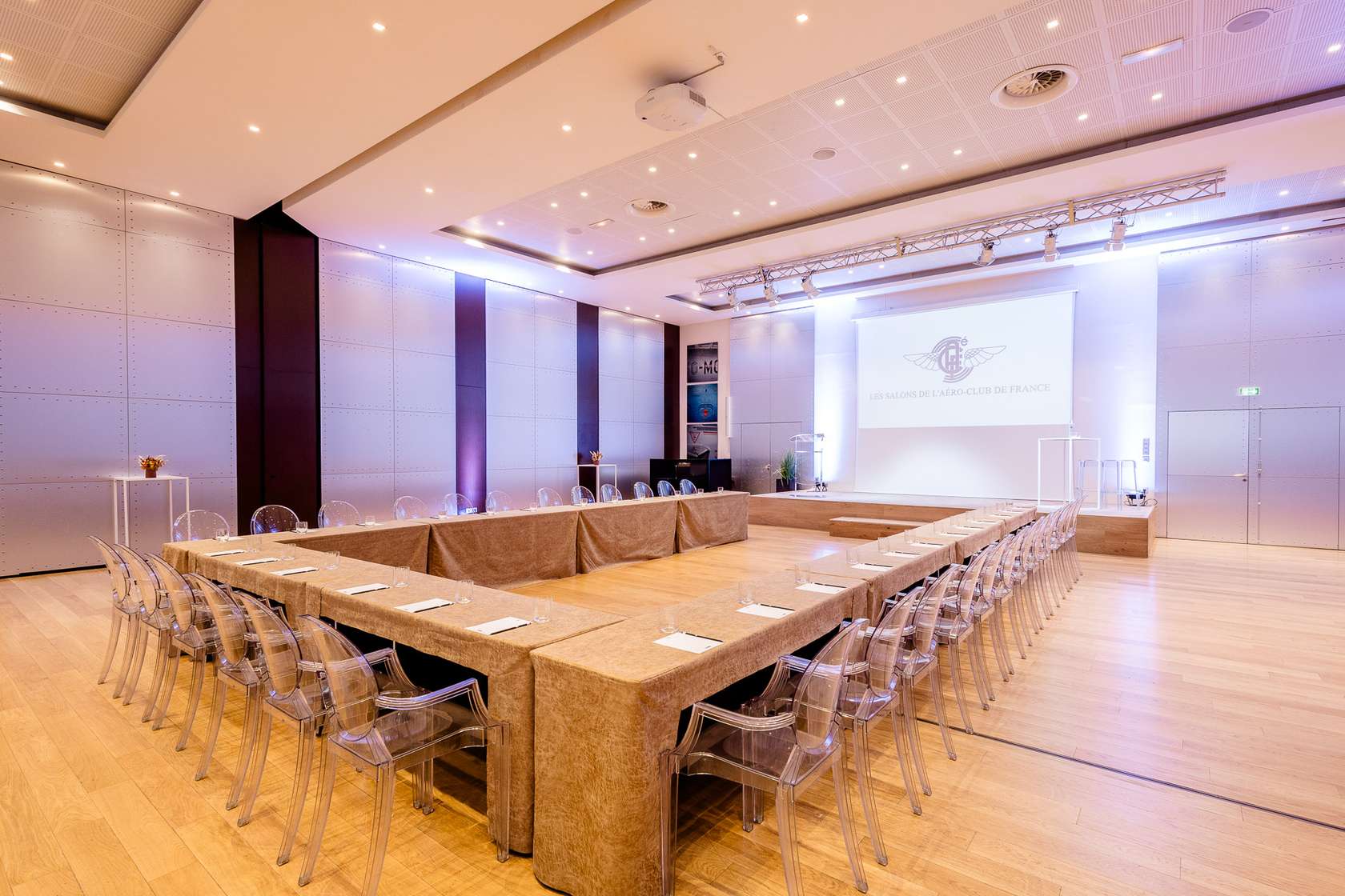 Salons de l'Aéro-Club de France - Photo 3