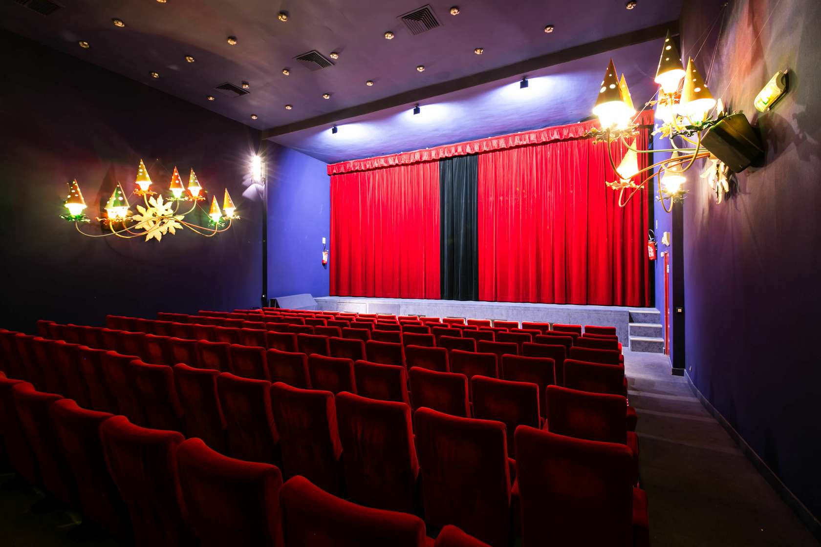 Studio 28 - Photo 2