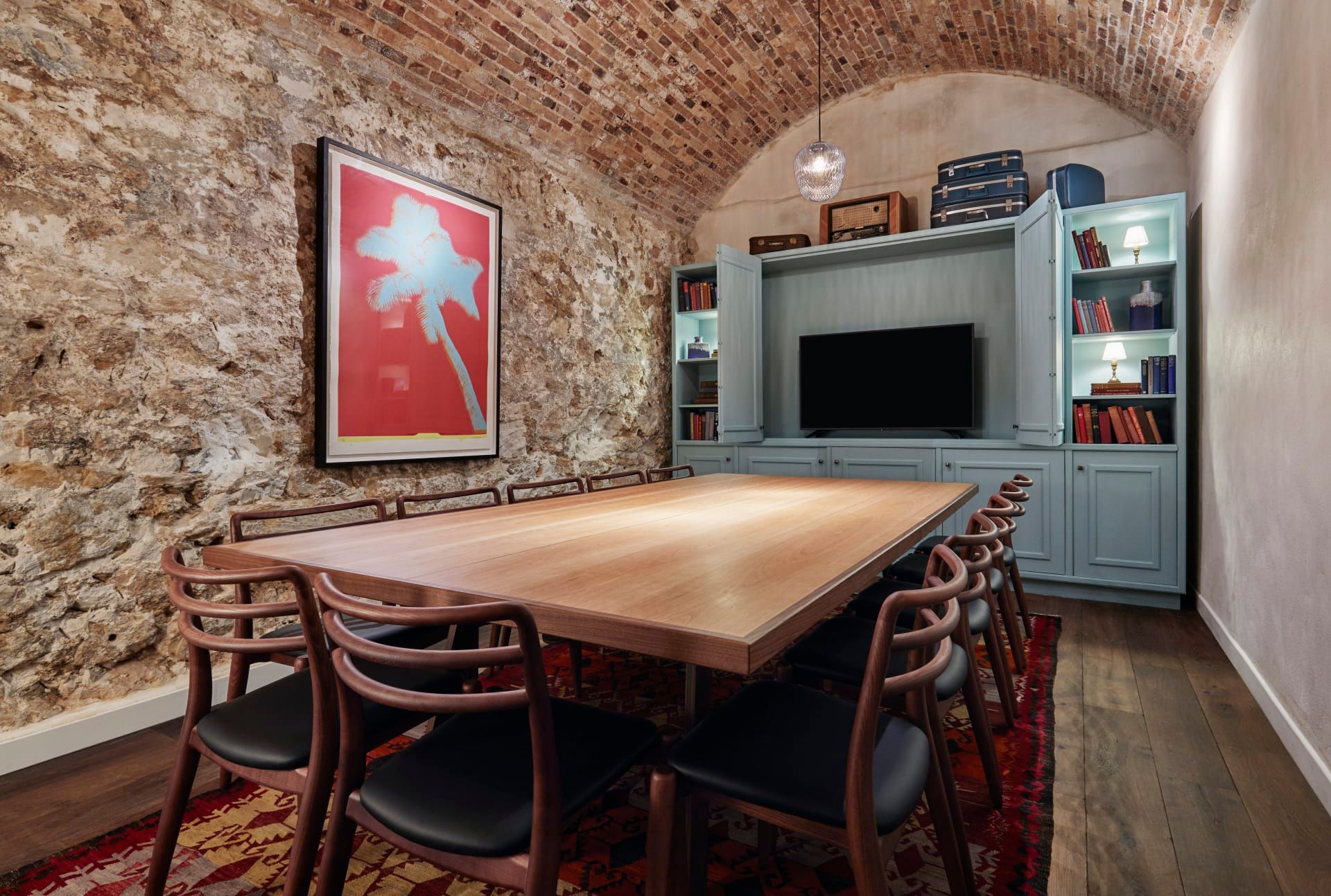 The Hoxton - Photo 1