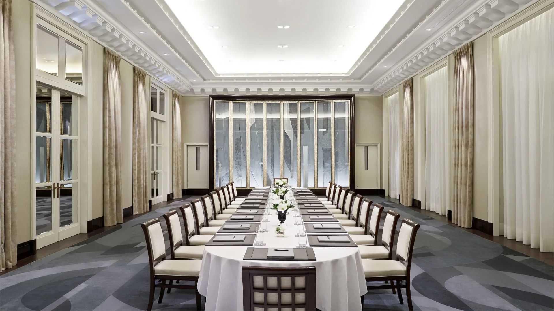 The Peninsula Paris *****