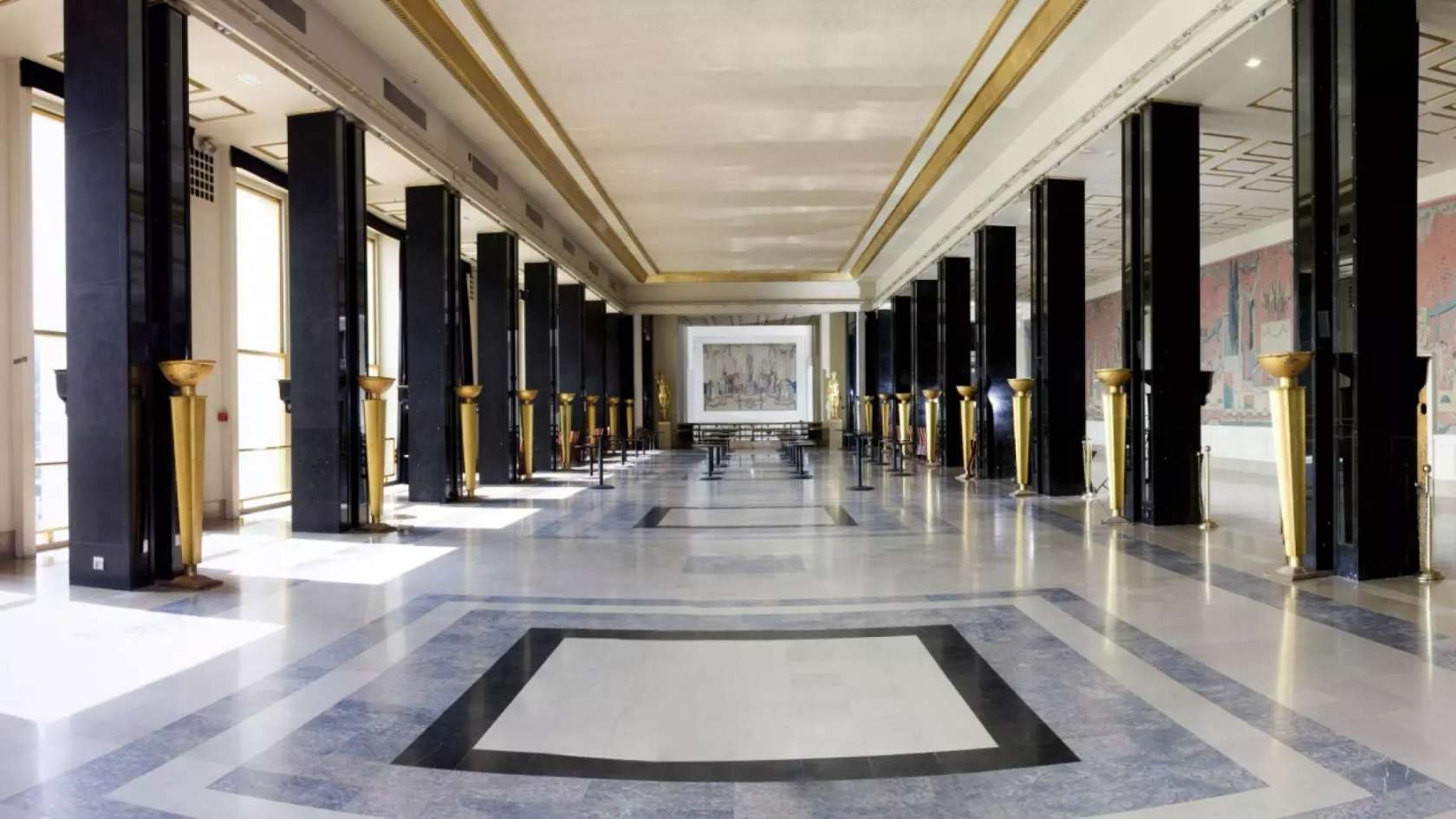 Théâtre national de Chaillot - Photo 1