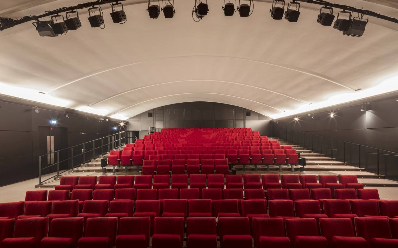 Théâtre Traversière